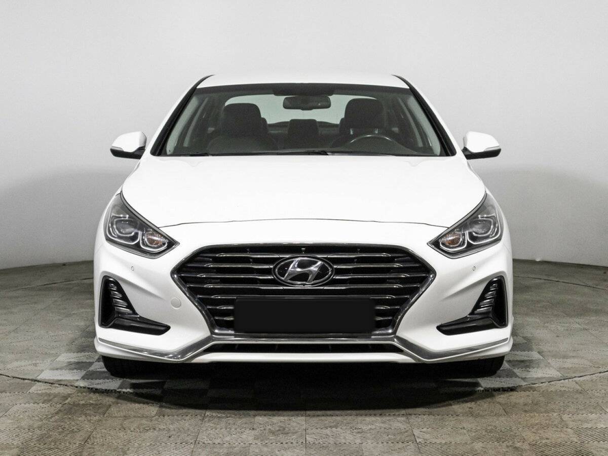 Hyundai Sonata с пробегом — 2019 год. Фото: #1