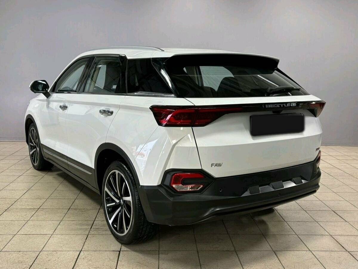 FAW Bestune T77 с пробегом — 2023 год. Фото: #6