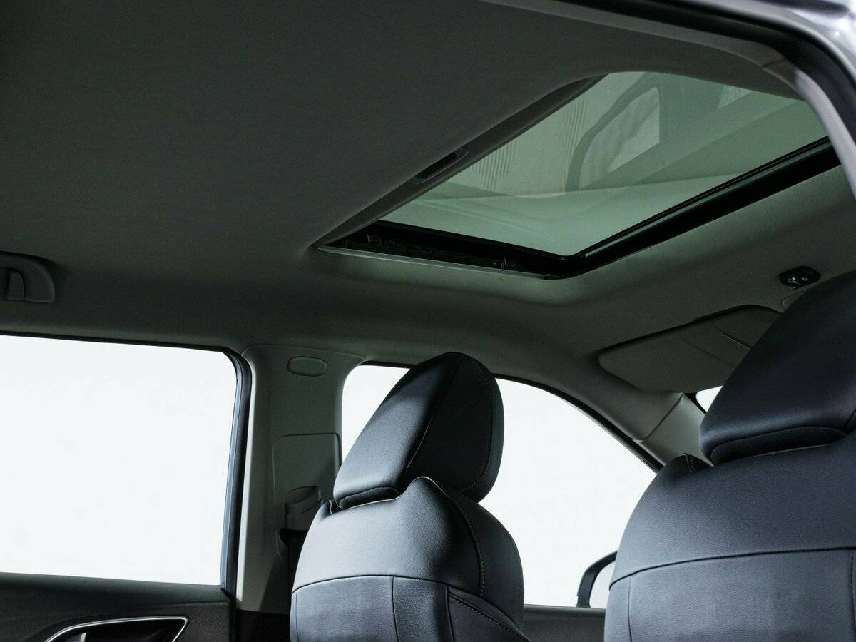 Москвич 3 с пробегом — 2023 год. Фото: #9