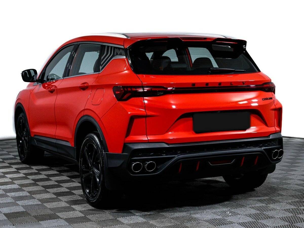 Geely Coolray с пробегом — 2024 год. Фото: #6