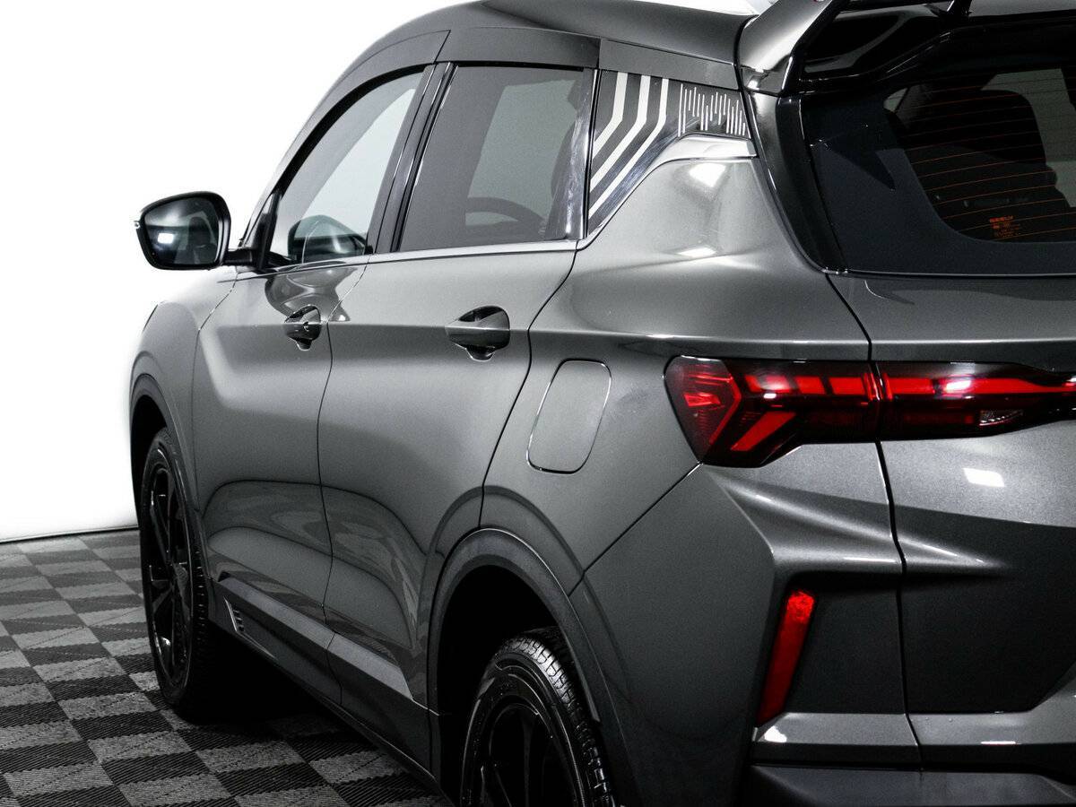 Geely Coolray с пробегом — 2023 год. Фото: #19