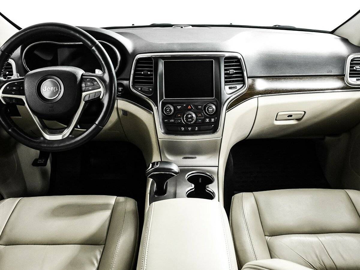 Jeep Grand Cherokee с пробегом — 2014 год. Фото: #10