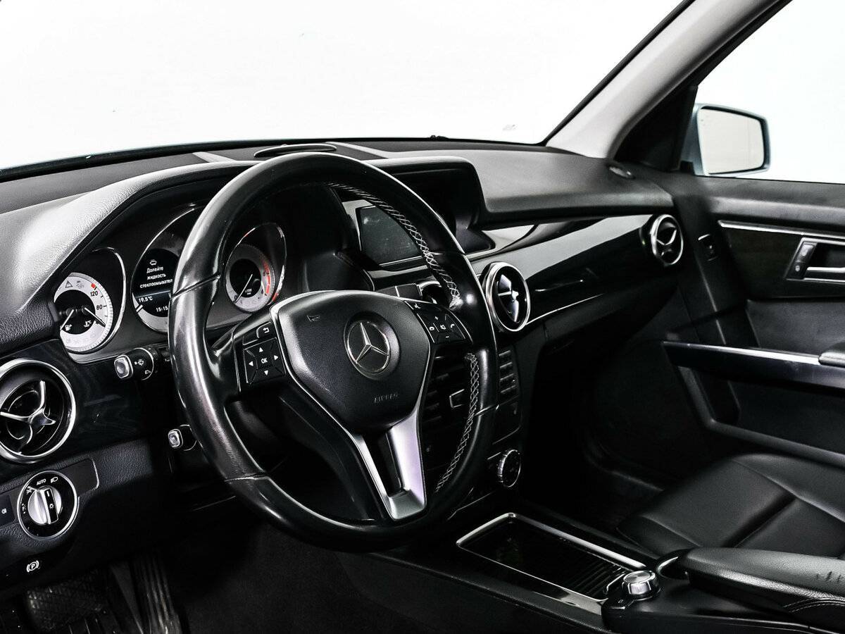 Mercedes-Benz GLK-Класс с пробегом — 2014 год. Фото: #11