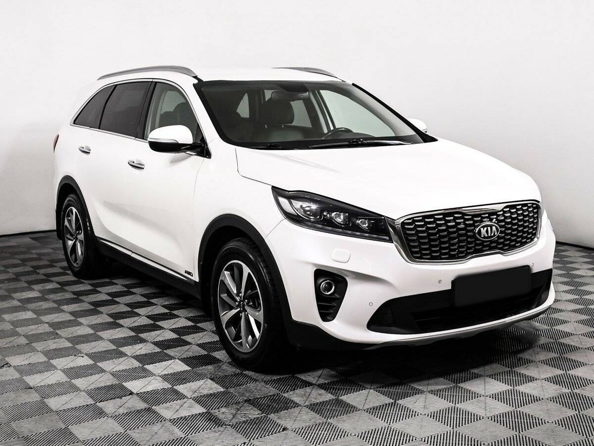 Kia Sorento с пробегом — 2018 год. Фото: #2