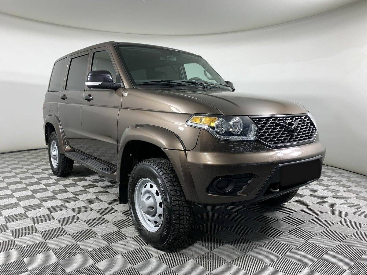 УАЗ Patriot с пробегом — 2023 год. Фото: #2