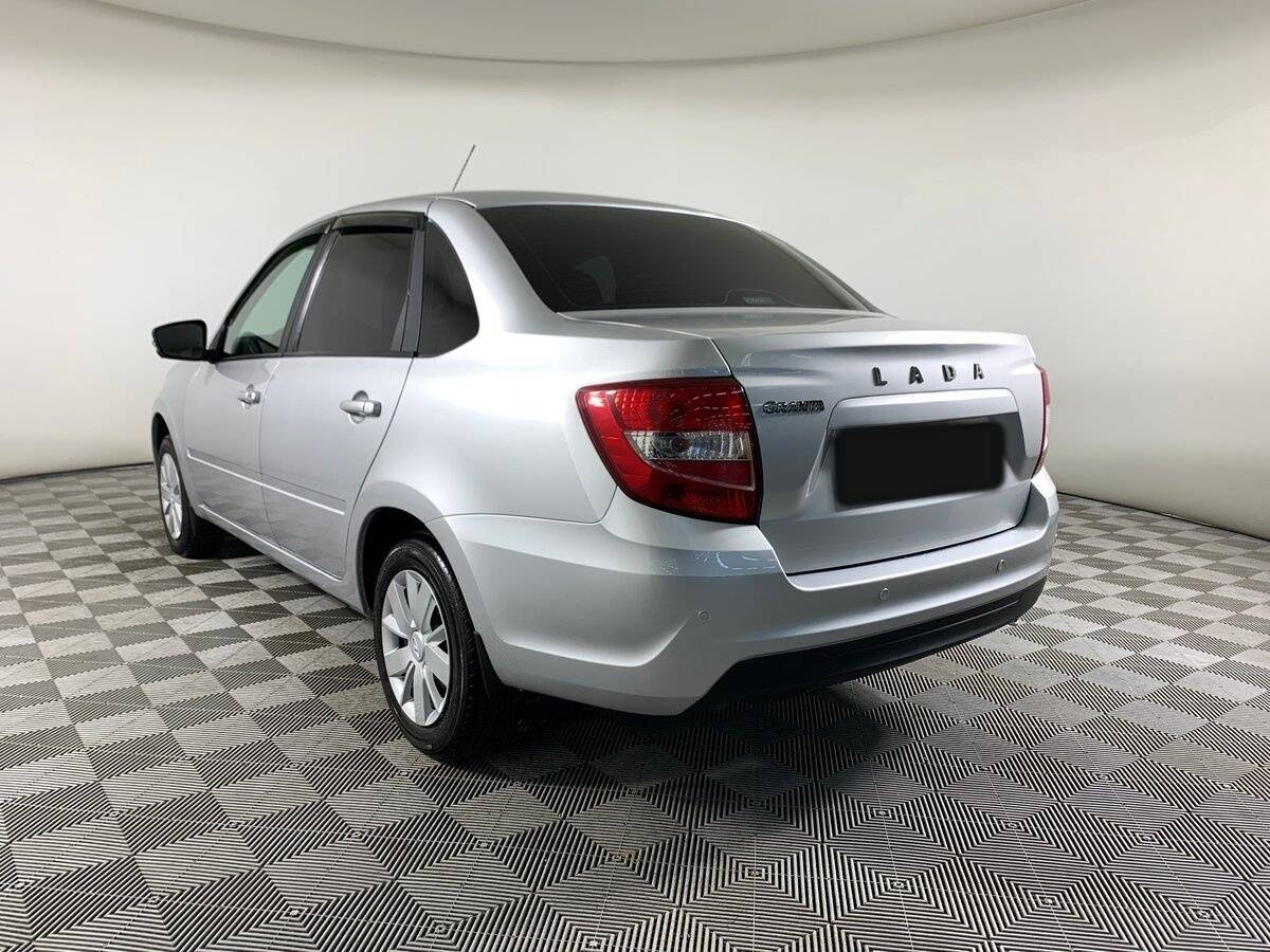 Lada (ВАЗ) Granta с пробегом — 2024 год. Фото: #6