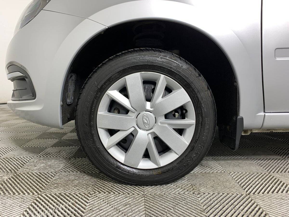 Lada (ВАЗ) Granta с пробегом — 2024 год. Фото: #8