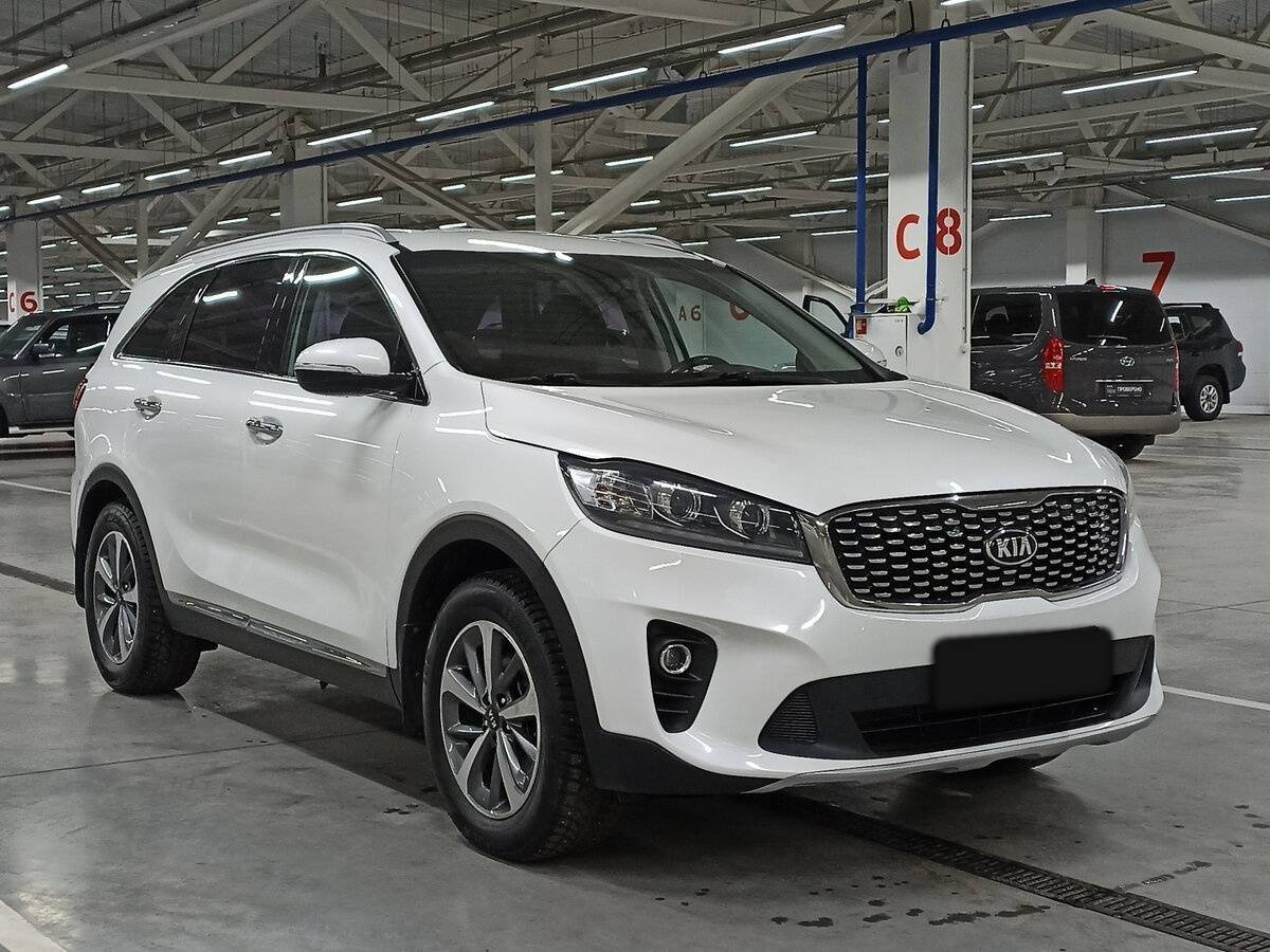 Kia Sorento с пробегом — 2018 год. Фото: #2