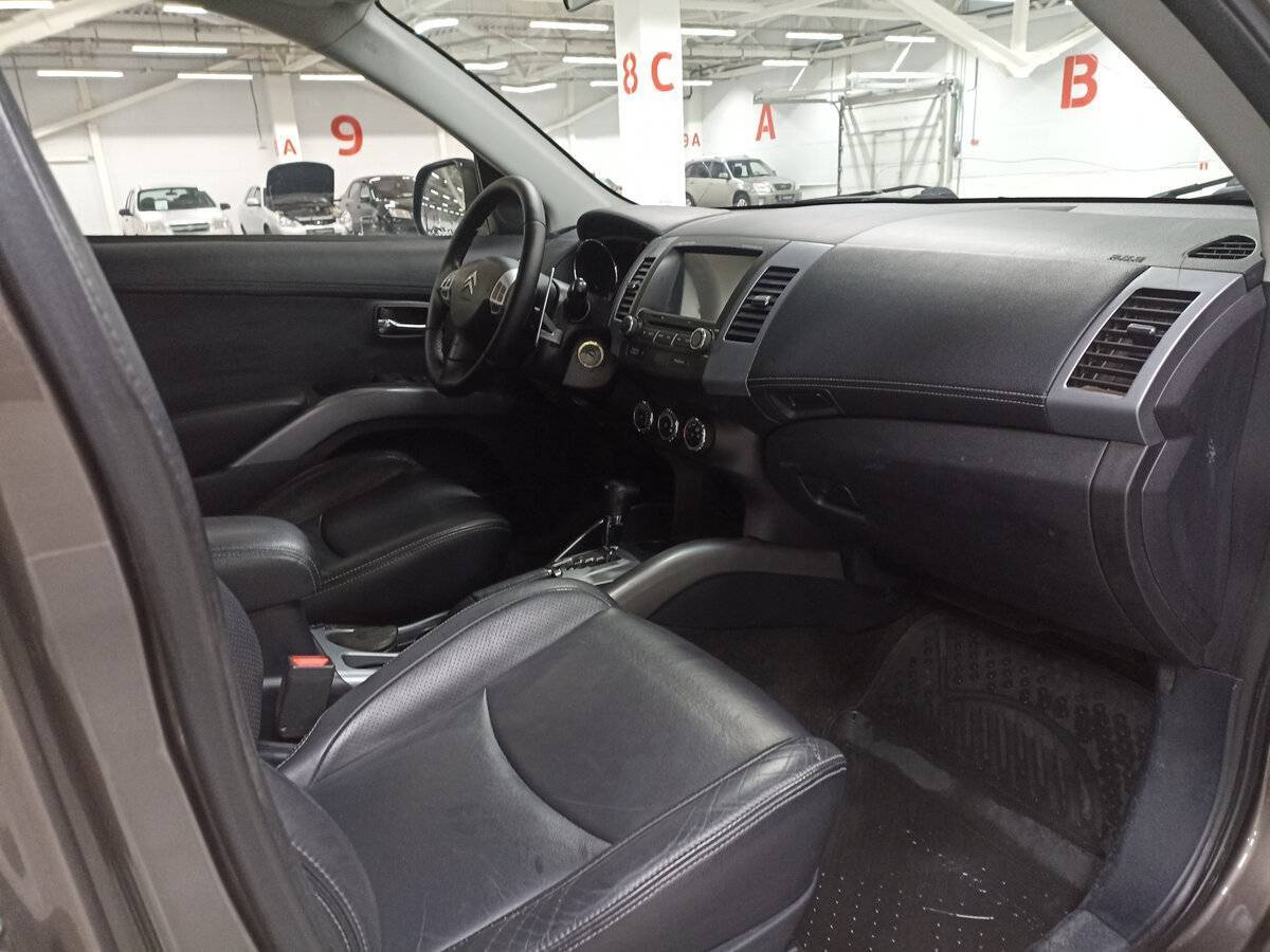 Citroen C-Crosser с пробегом — 2012 год. Фото: #10