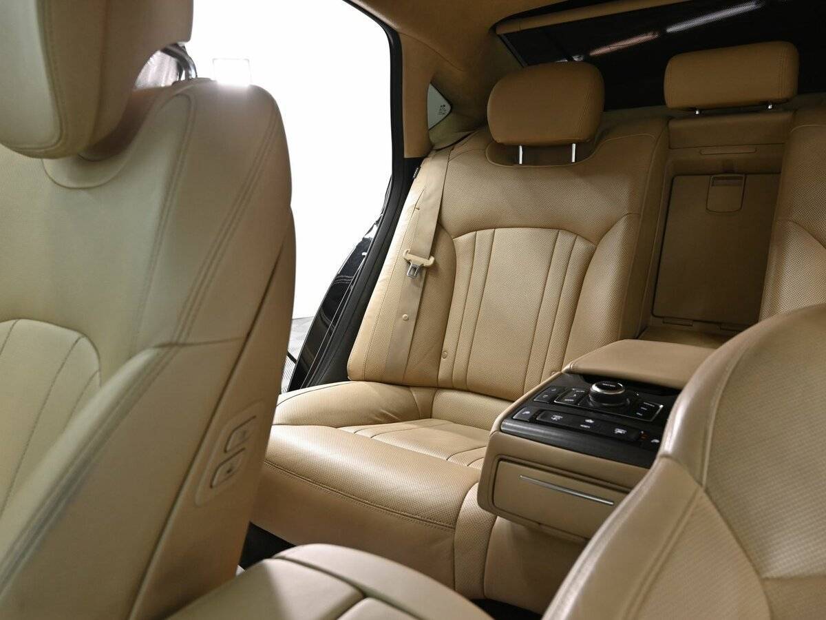 Hyundai Genesis с пробегом — 2016 год. Фото: #14