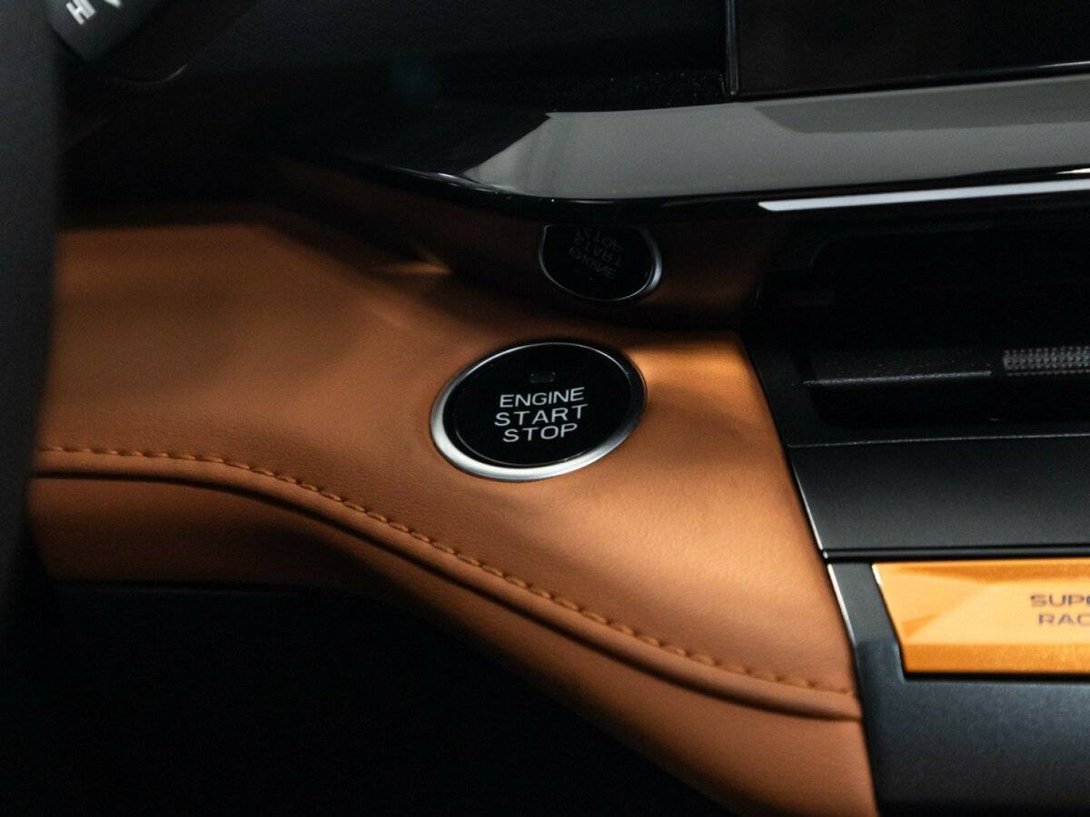 Changan UNI-V с пробегом — 2023 год. Фото: #22