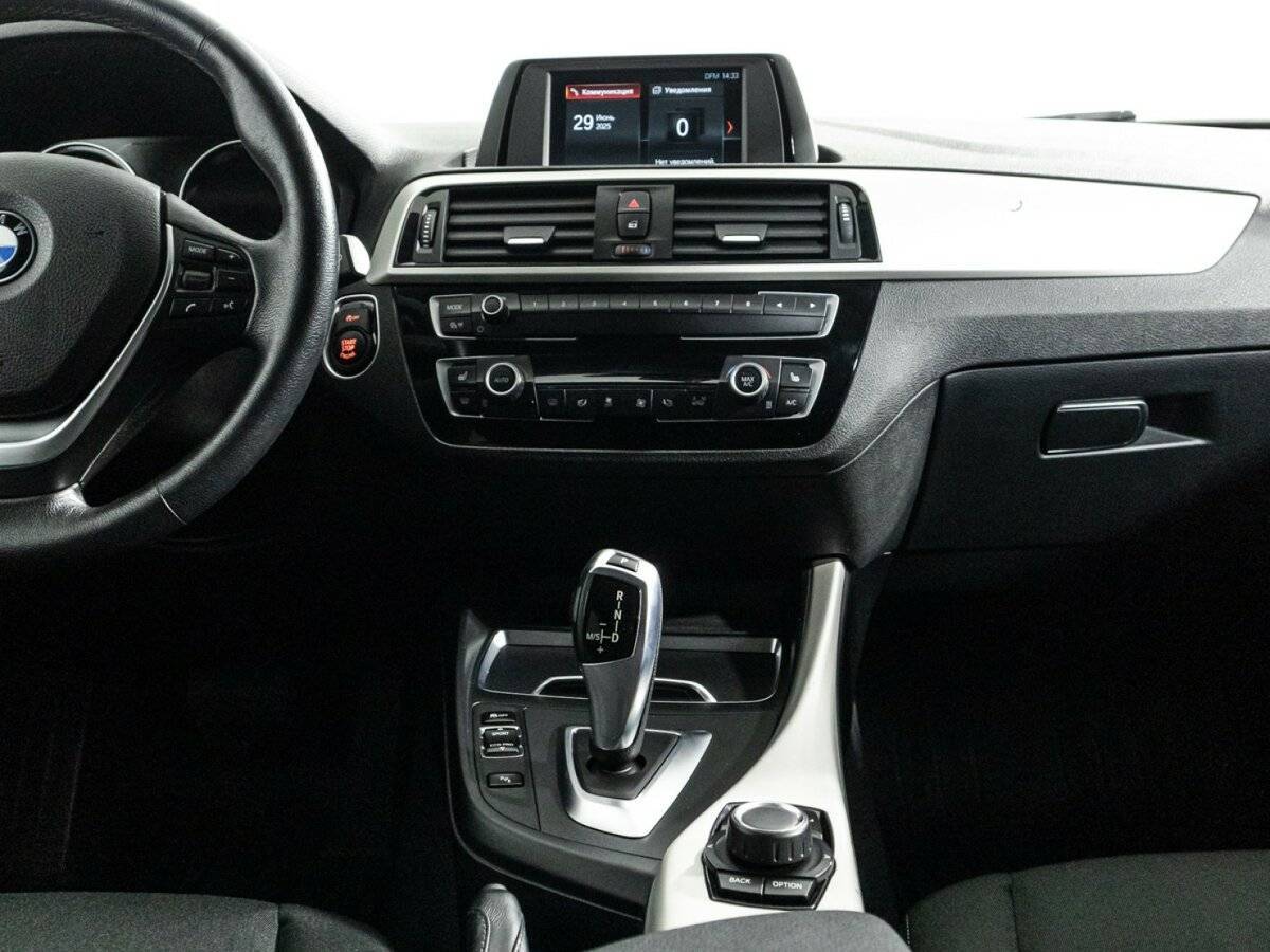 BMW 1 серии с пробегом — 2018 год. Фото: #13