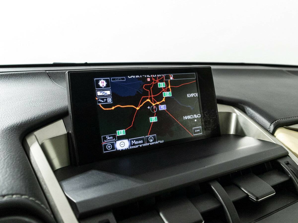 Lexus NX с пробегом — 2015 год. Фото: #18