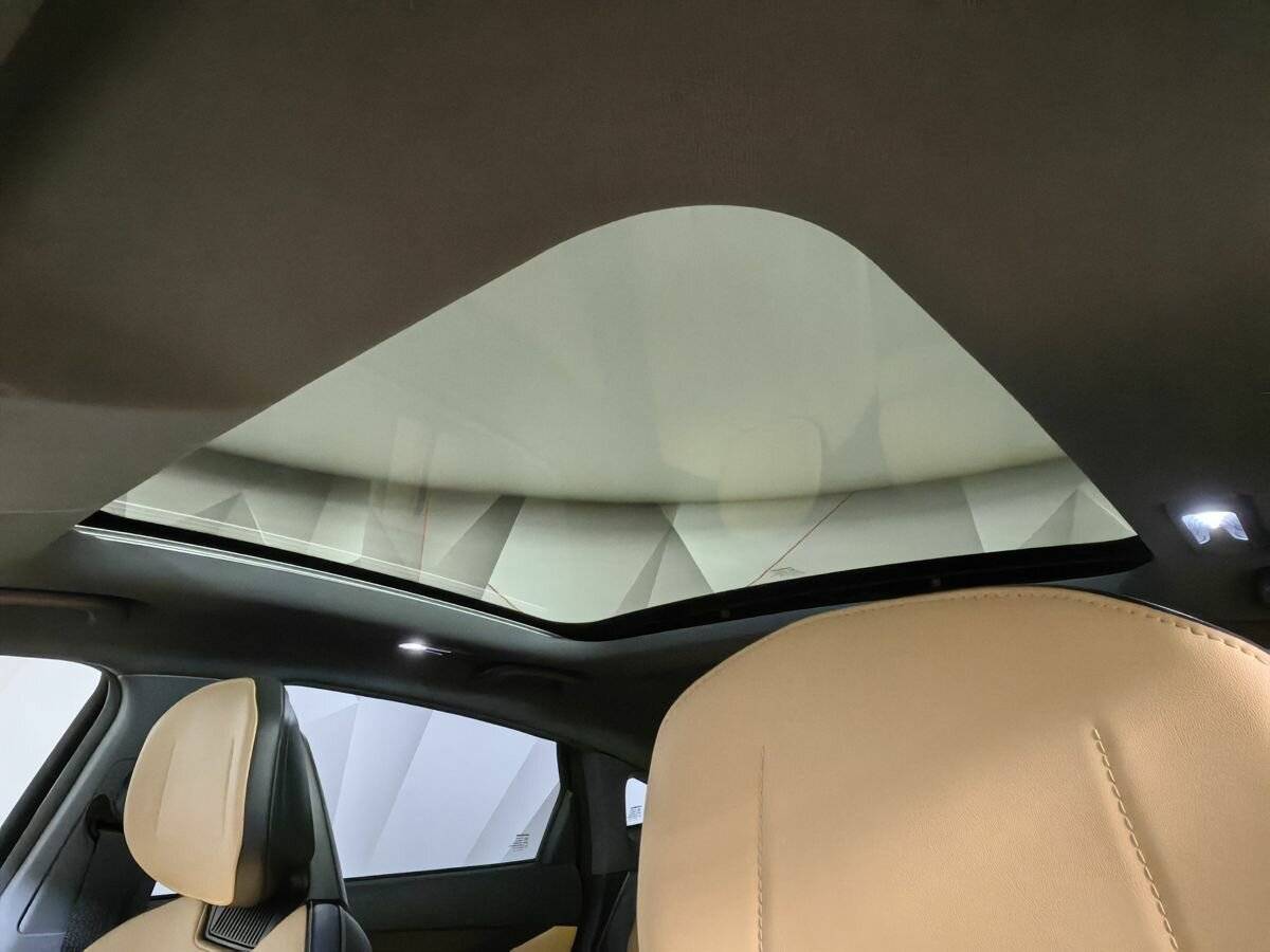 Changan UNI-V с пробегом — 2022 год. Фото: #21