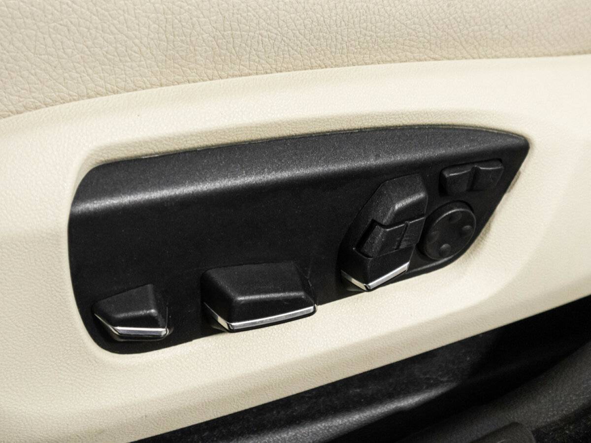 BMW 5 серии с пробегом — 2016 год. Фото: #16