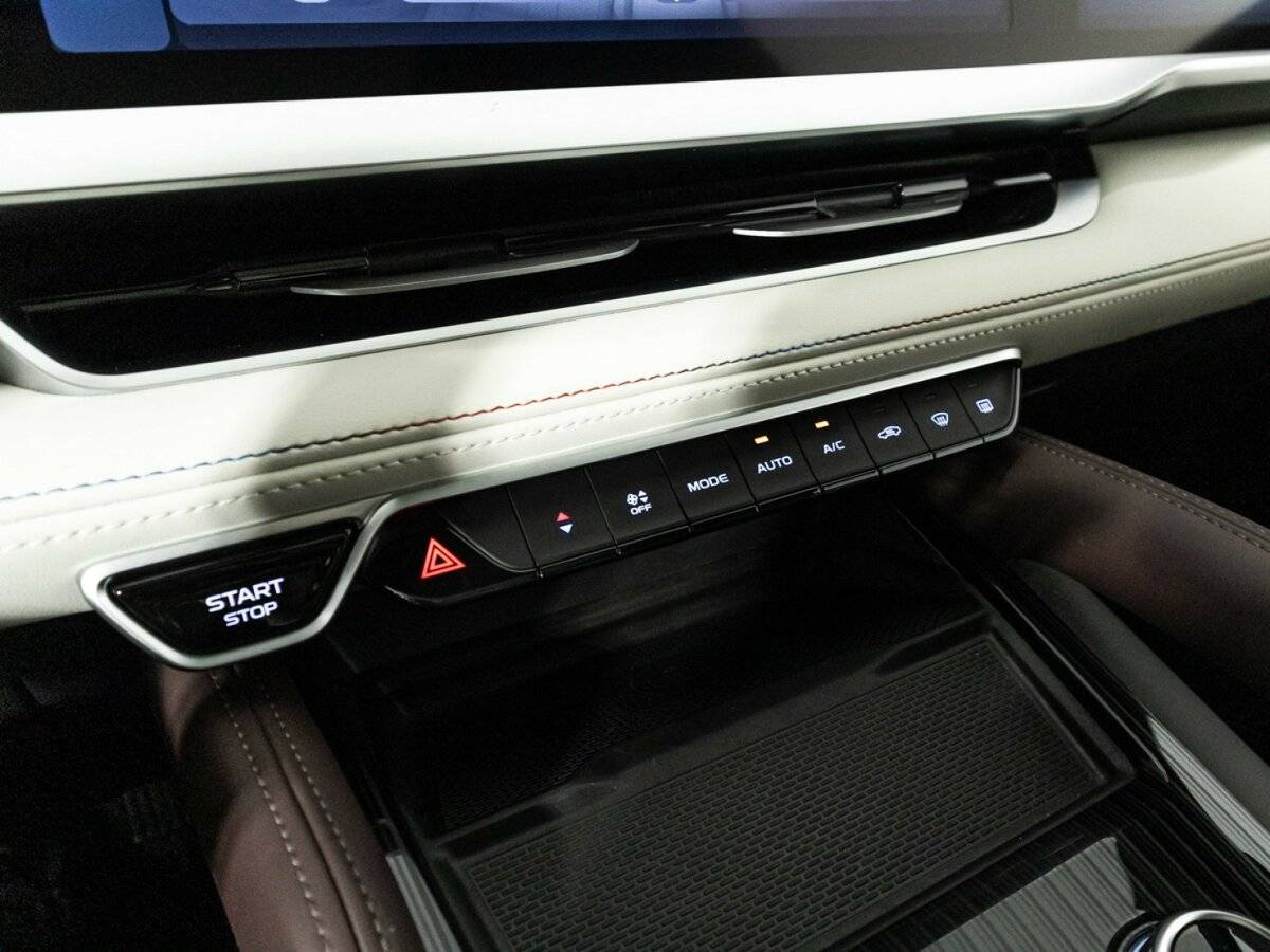 Geely Monjaro с пробегом — 2023 год. Фото: #21