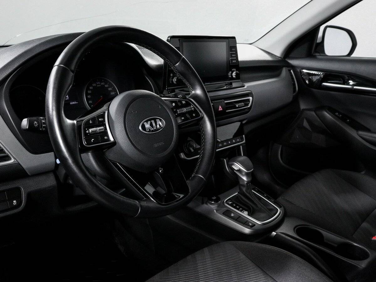 Kia Seltos с пробегом — 2020 год. Фото: #13