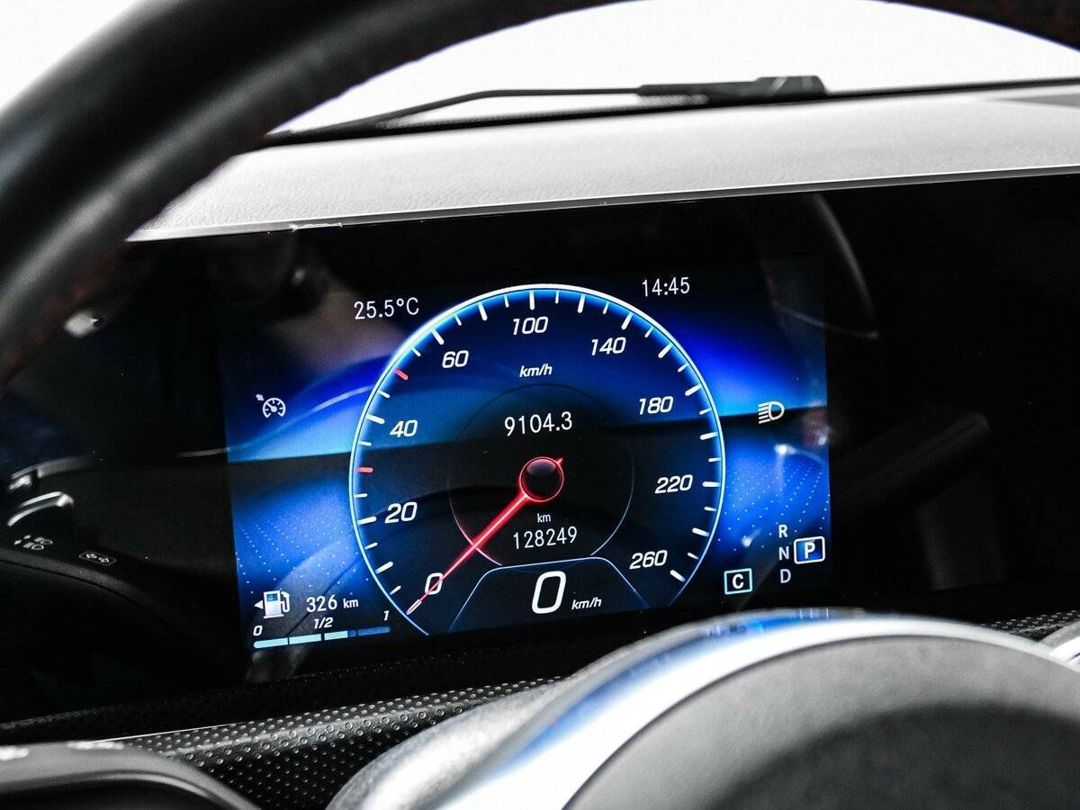 Mercedes-Benz CLA с пробегом — 2020 год. Фото: #9