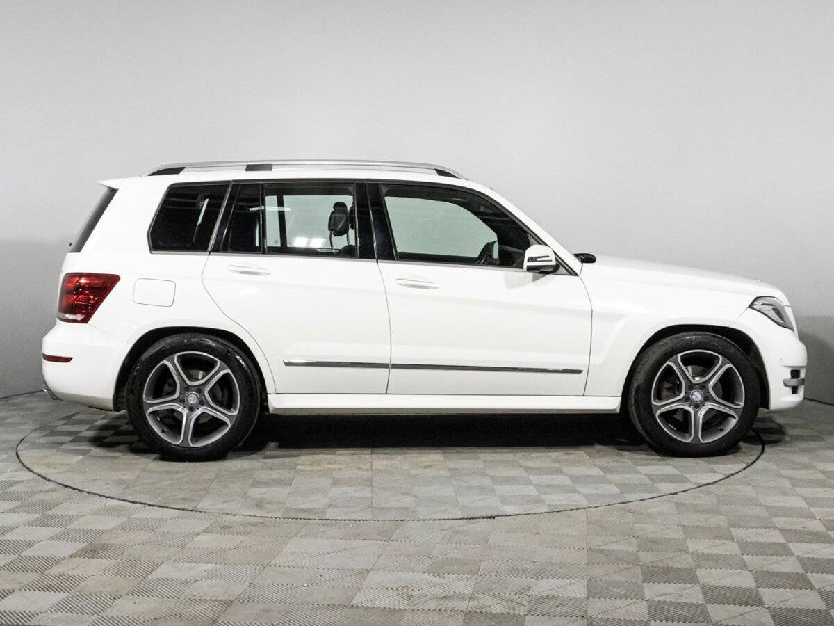 Mercedes-Benz GLK-Класс с пробегом — 2014 год. Фото: #3