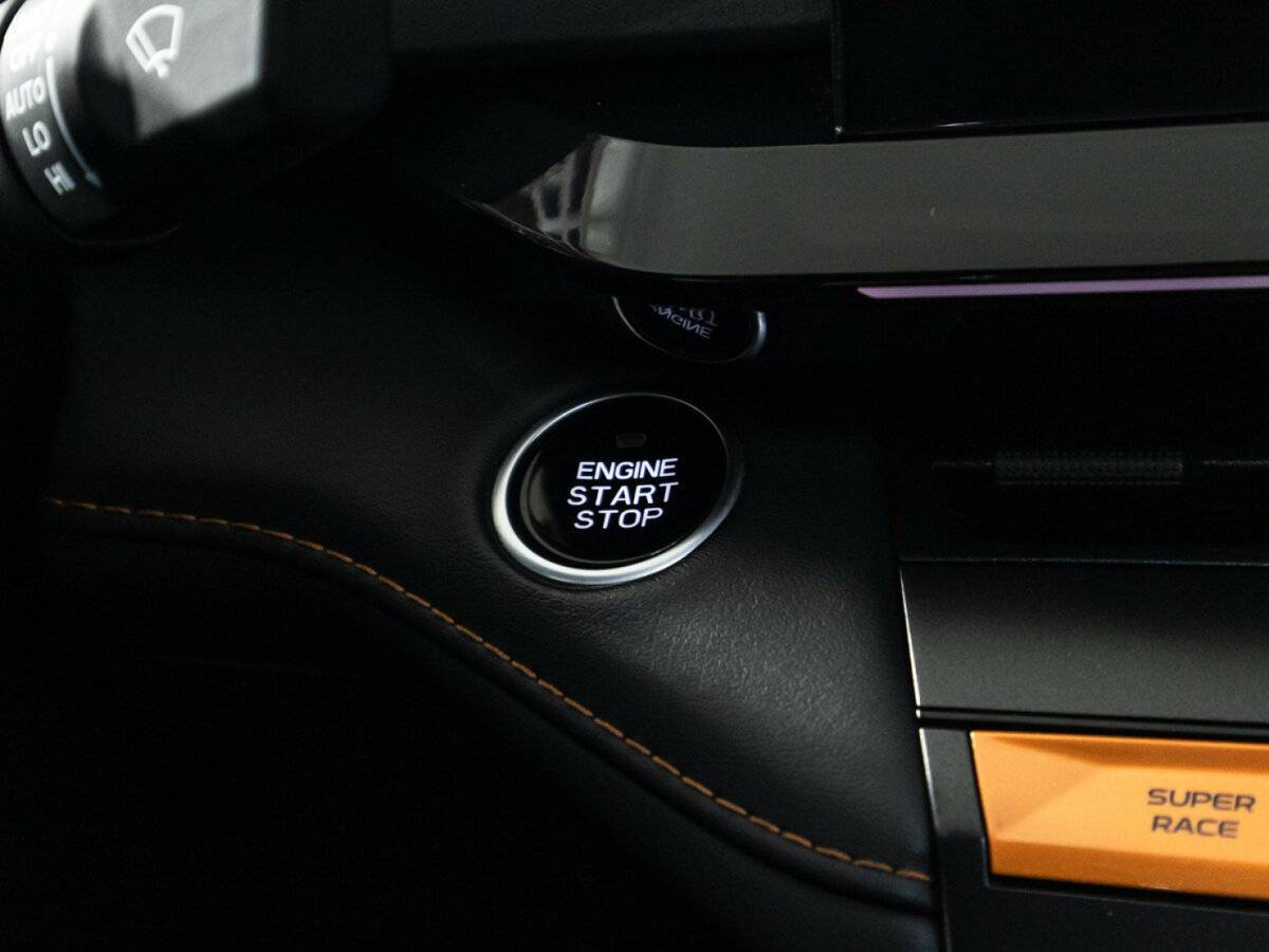 Changan UNI-V с пробегом — 2023 год. Фото: #18