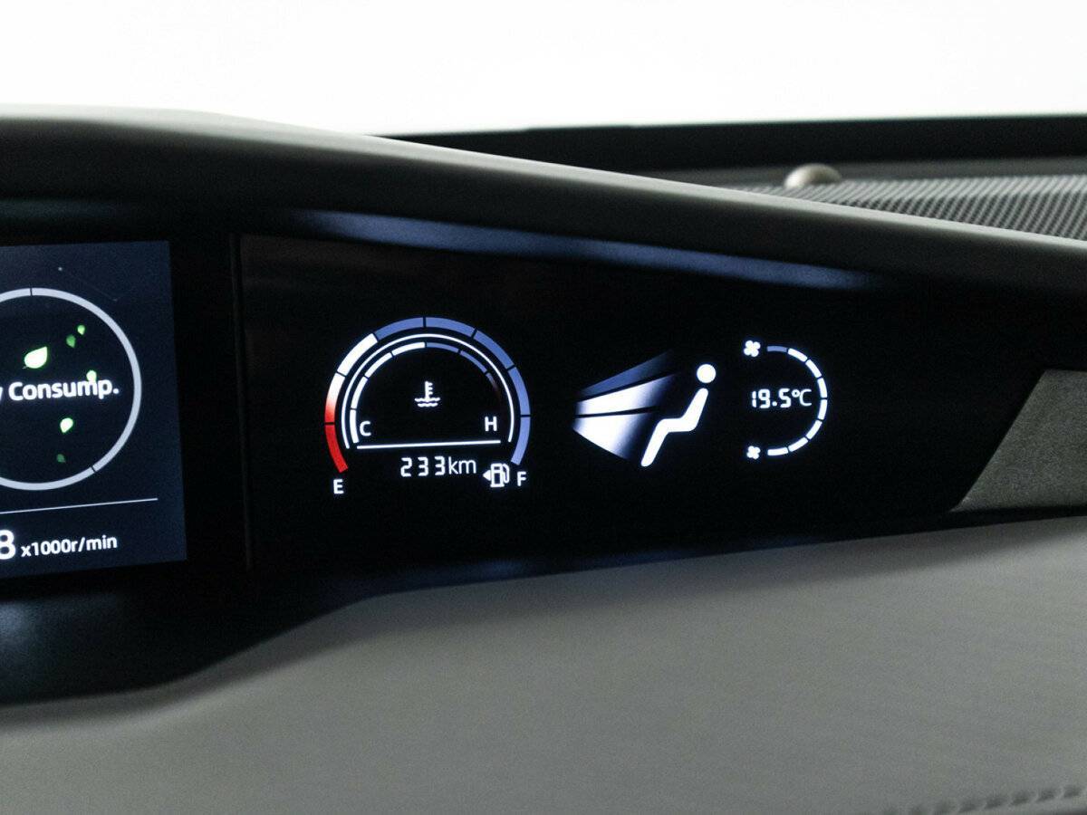 Changan UNI-V с пробегом — 2023 год. Фото: #19