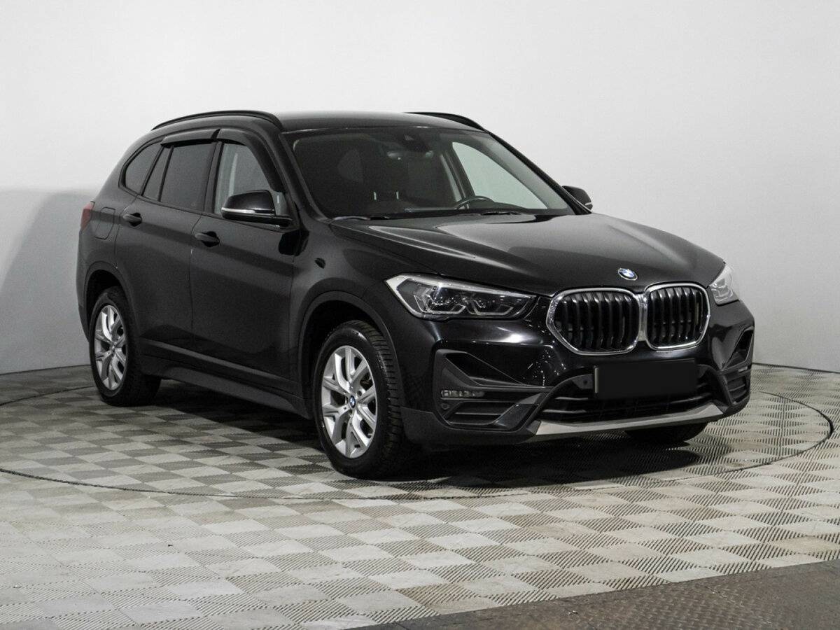 BMW X1 с пробегом — 2021 год. Фото: #2