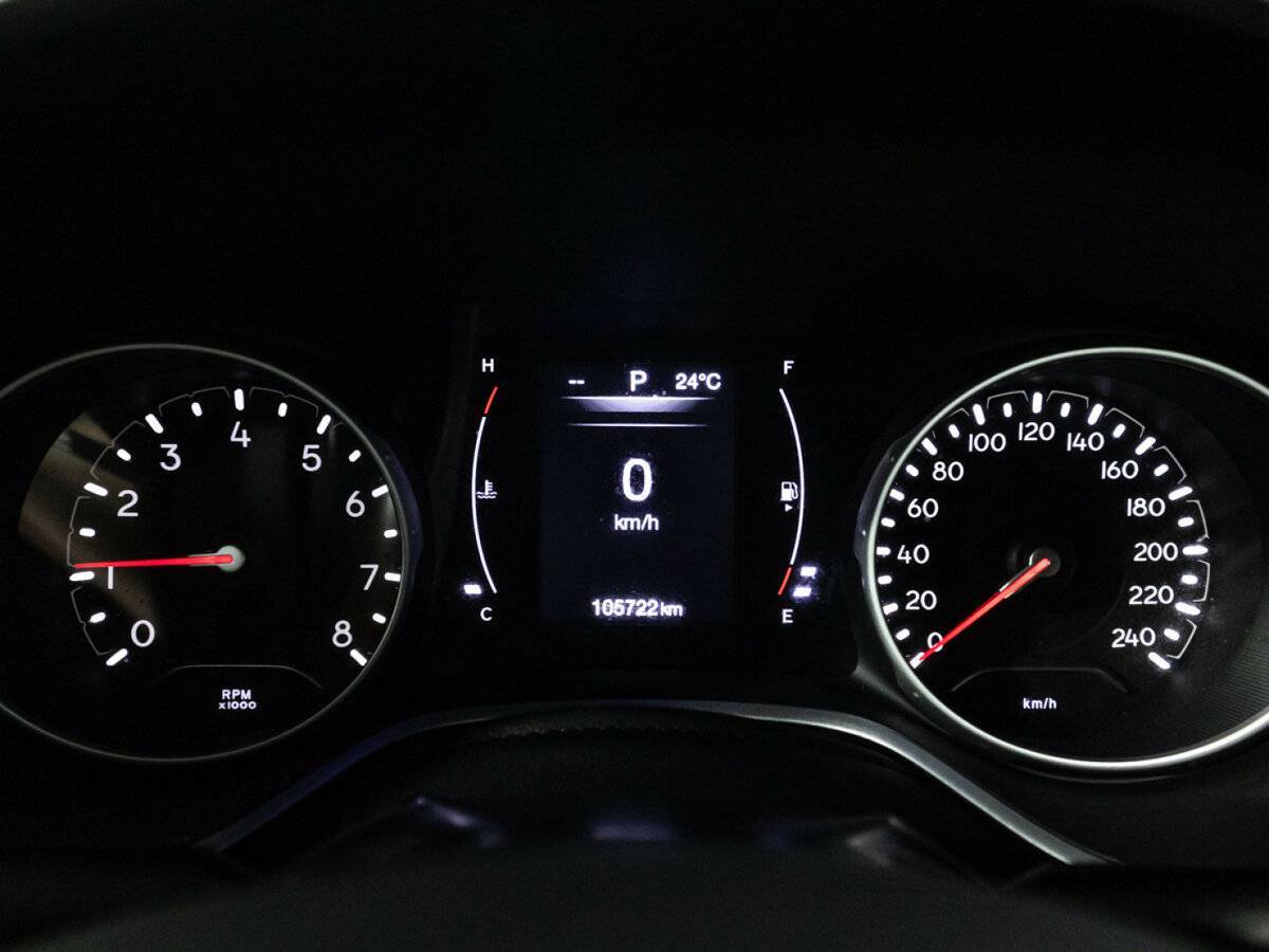 Jeep Compass с пробегом — 2018 год. Фото: #11