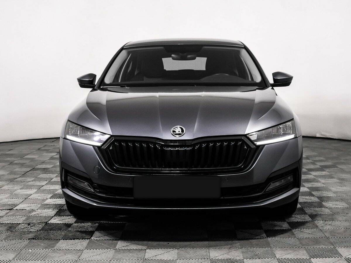 Skoda Octavia с пробегом — 2021 год. Фото: #1