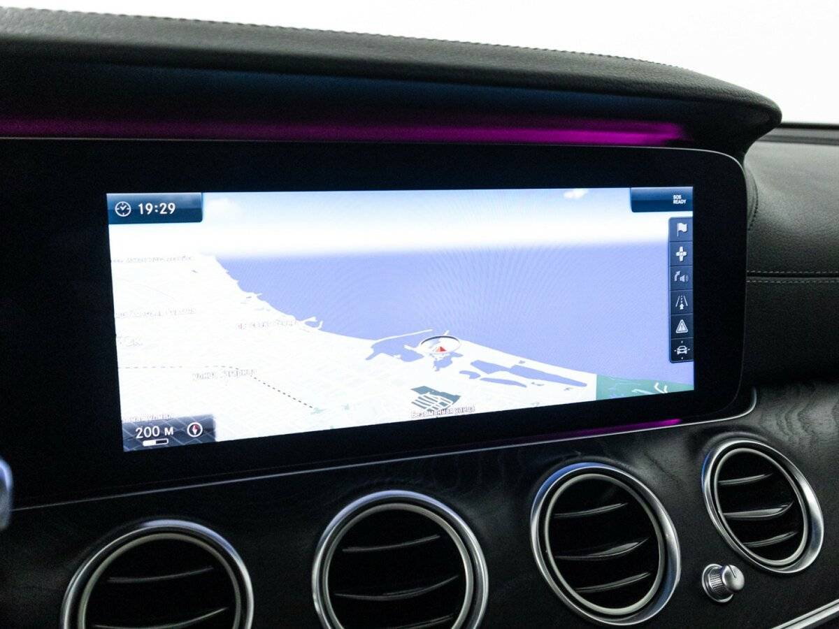 Mercedes-Benz E-Класс с пробегом — 2016 год. Фото: #18