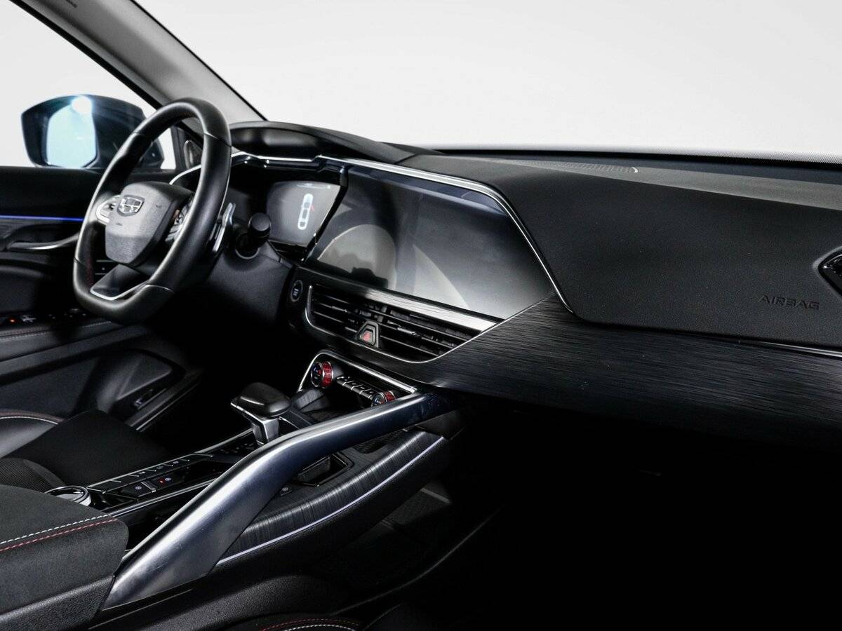 Geely Tugella с пробегом — 2021 год. Фото: #8