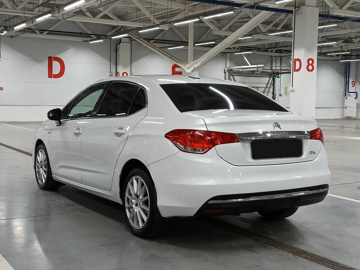 Citroen C4 с пробегом — 2013 год. Фото: #6