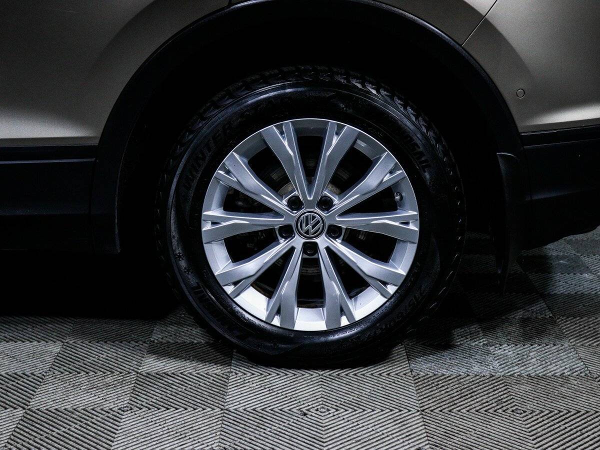 Volkswagen Tiguan с пробегом — 2017 год. Фото: #14