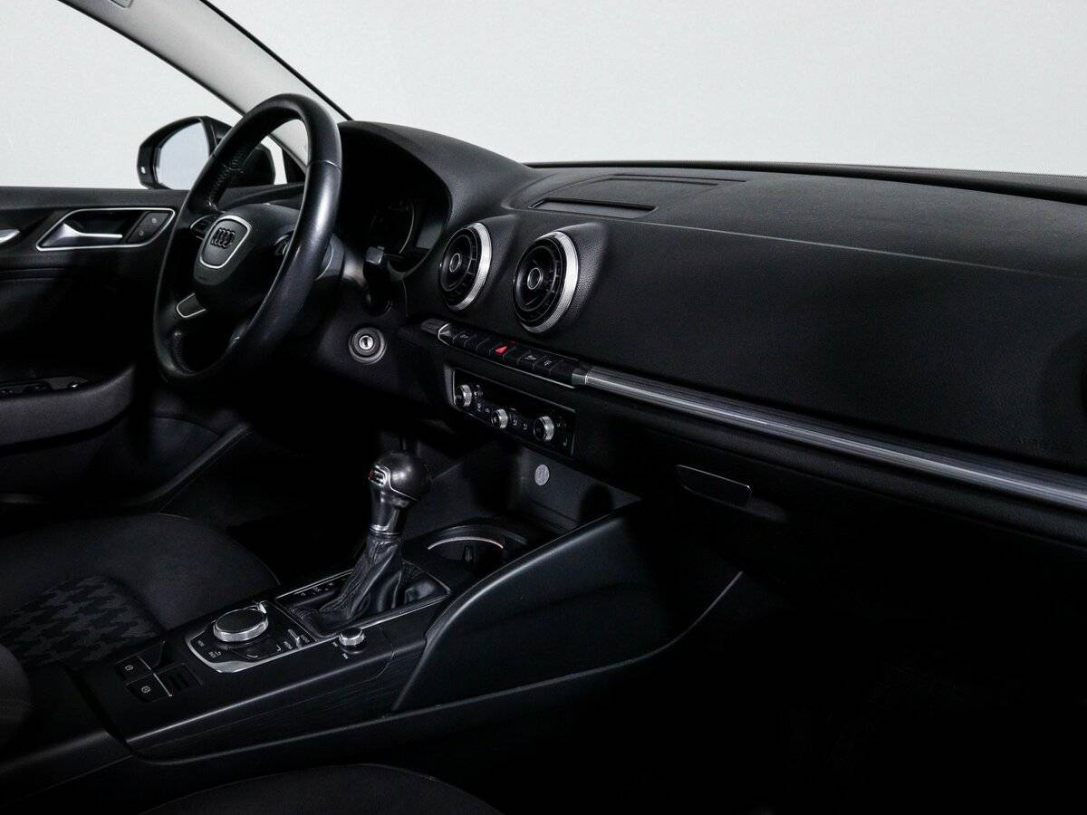 Audi A3 с пробегом — 2015 год. Фото: #8