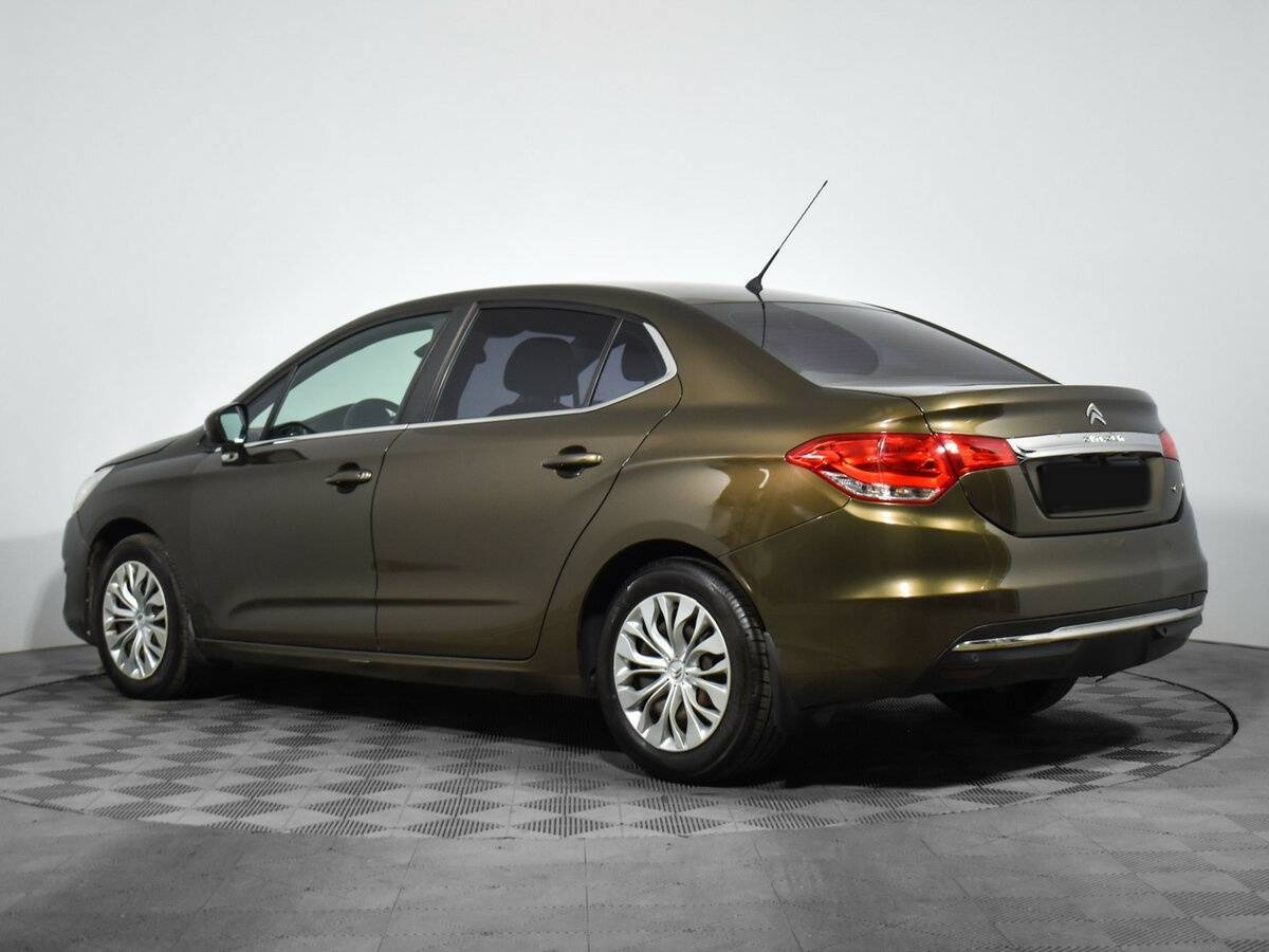 Citroen C4 с пробегом — 2015 год. Фото: #6