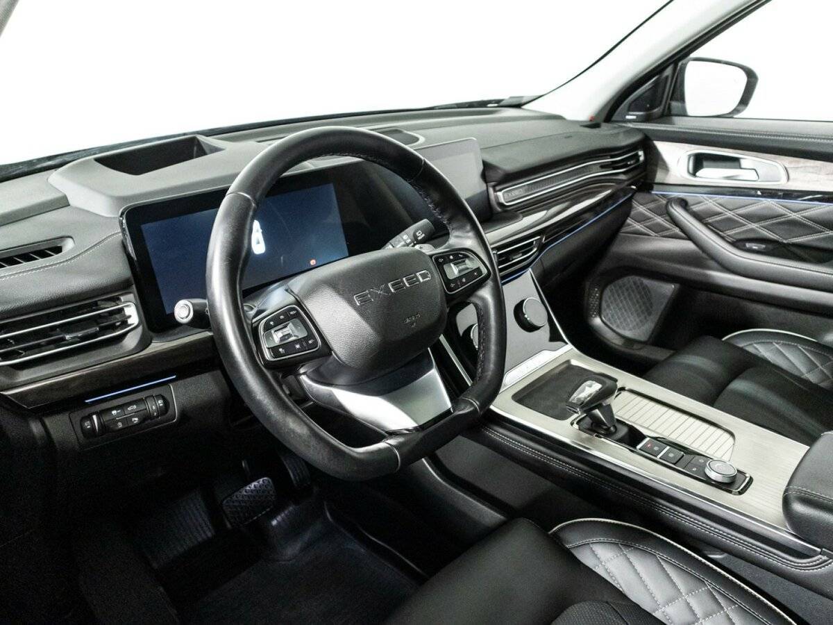 EXEED VX с пробегом — 2022 год. Фото: #10