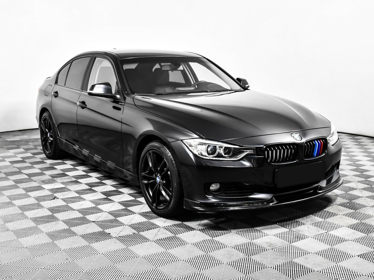 BMW 3 серии с пробегом — 2013 год. Фото: #2