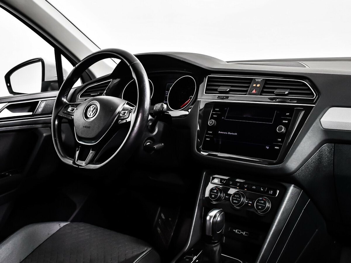 Volkswagen Tiguan с пробегом — 2020 год. Фото: #7