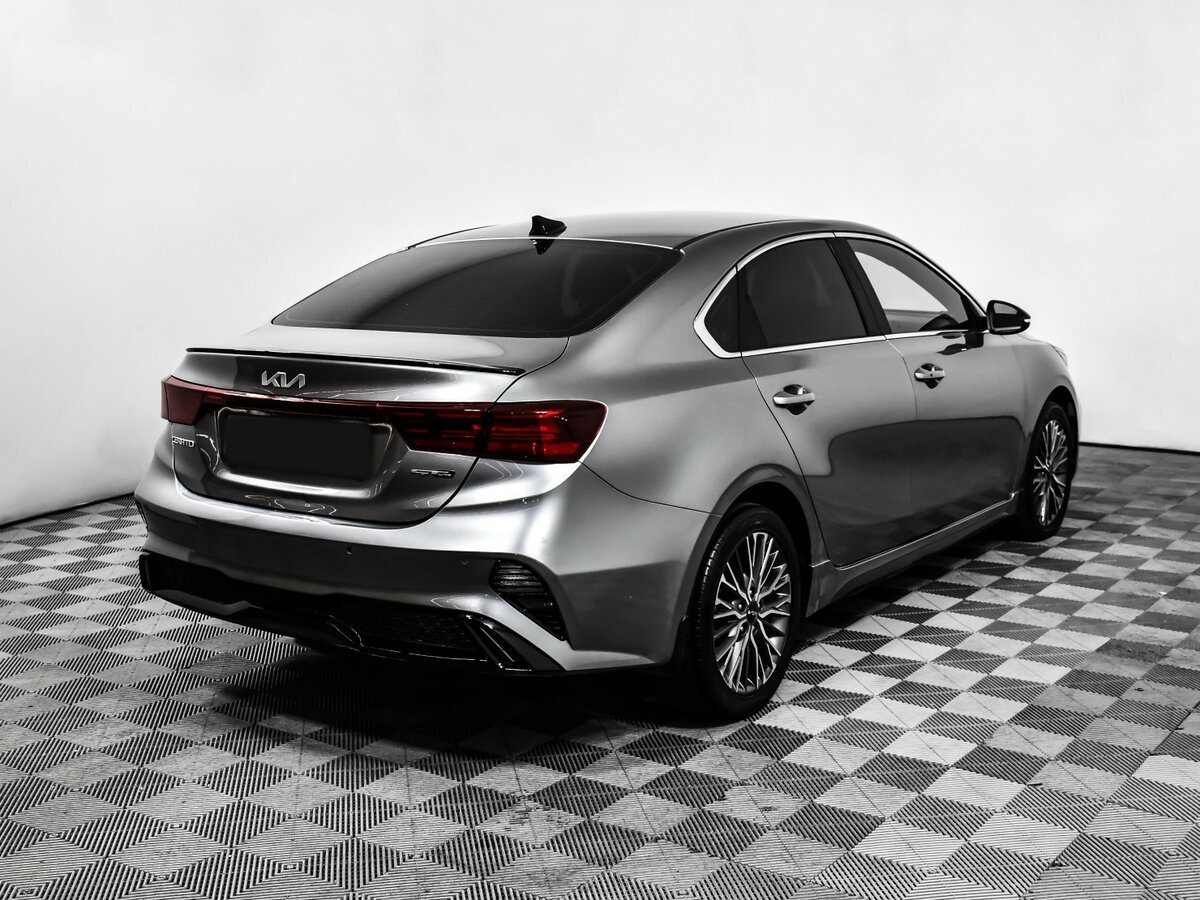 Kia Cerato с пробегом — 2021 год. Фото: #3