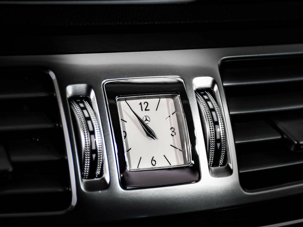 Mercedes-Benz E-Класс с пробегом — 2013 год. Фото: #15