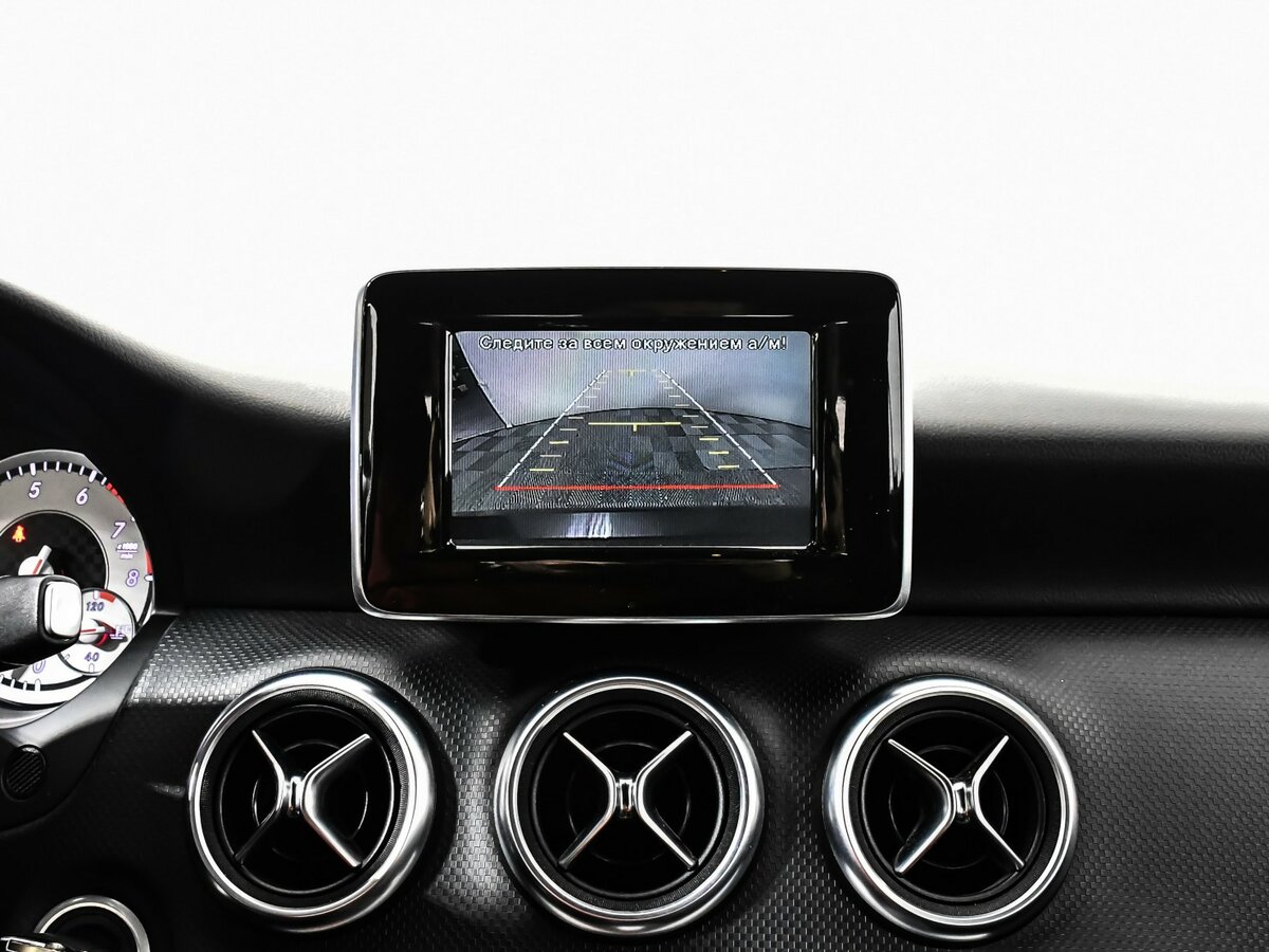 Mercedes-Benz A-Класс с пробегом — 2014 год. Фото: #17