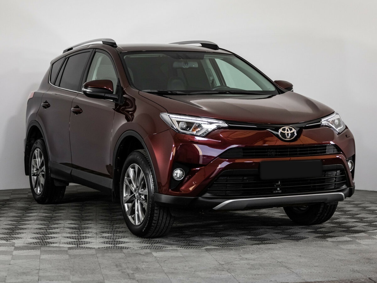 Toyota RAV4 с пробегом — 2019 год. Фото: #3