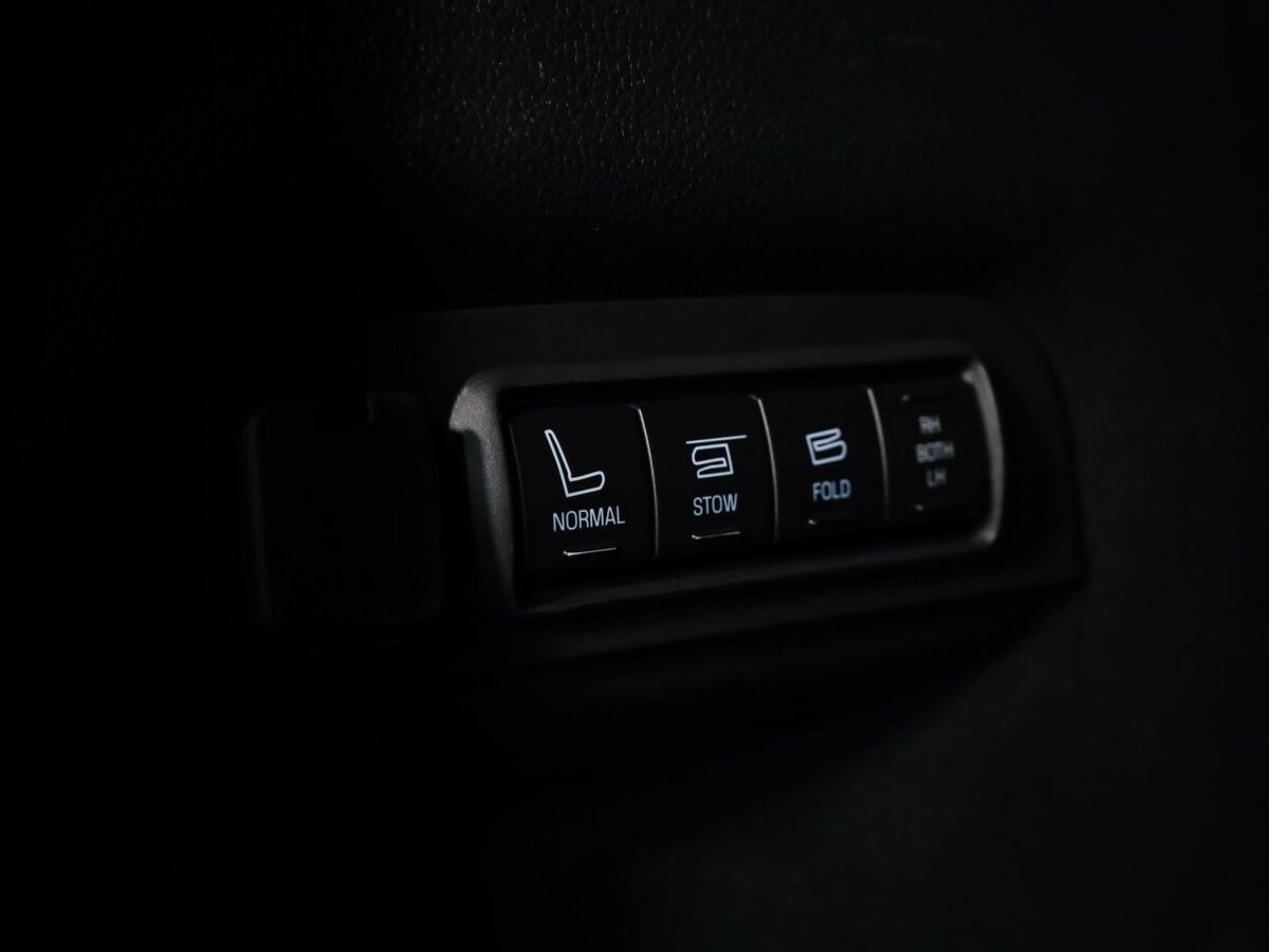 Ford Explorer с пробегом — 2013 год. Фото: #30