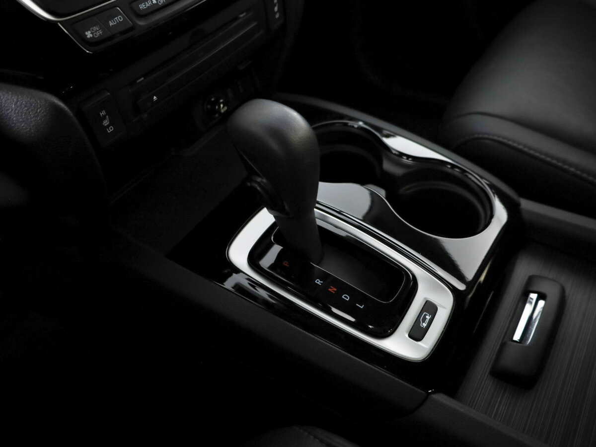 Honda Pilot с пробегом — 2016 год. Фото: #21