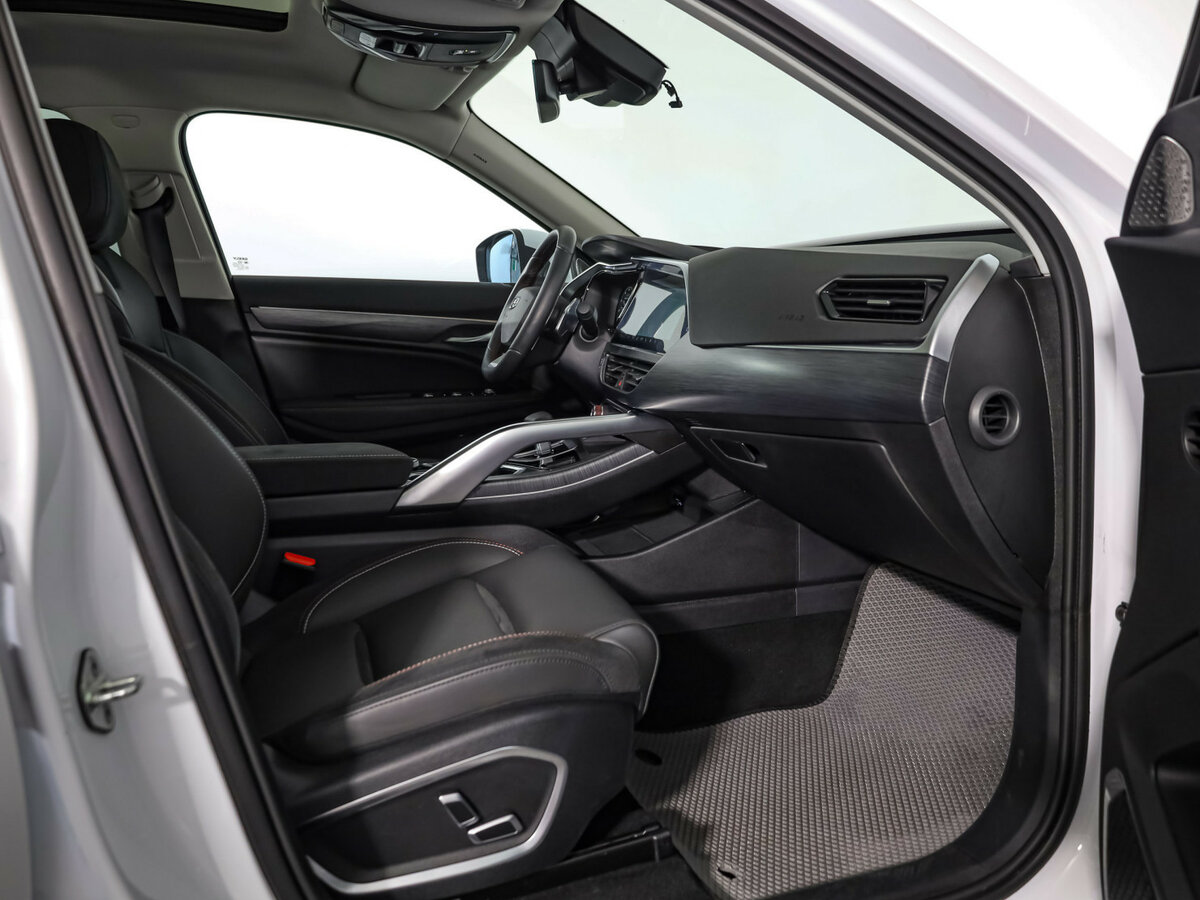 Geely Tugella с пробегом — 2021 год. Фото: #25