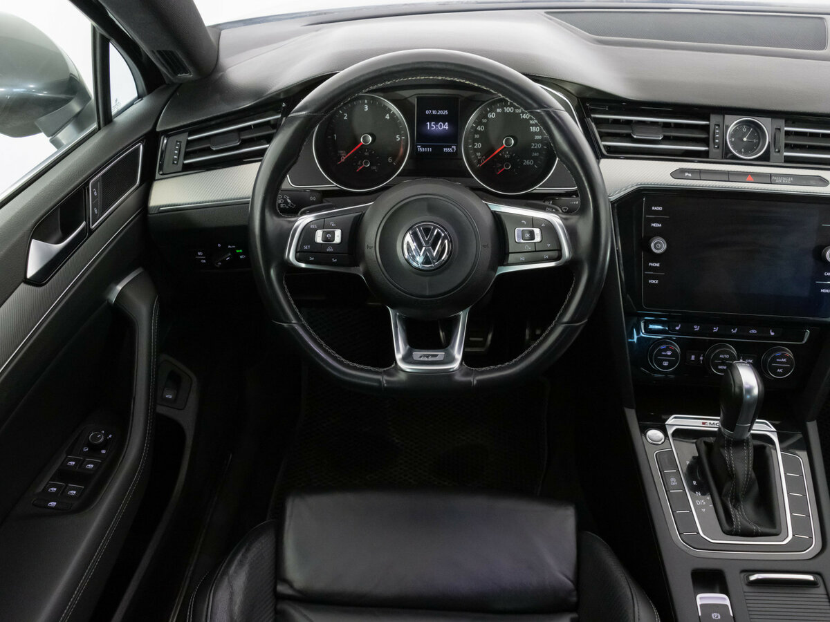 Volkswagen Passat с пробегом — 2018 год. Фото: #10