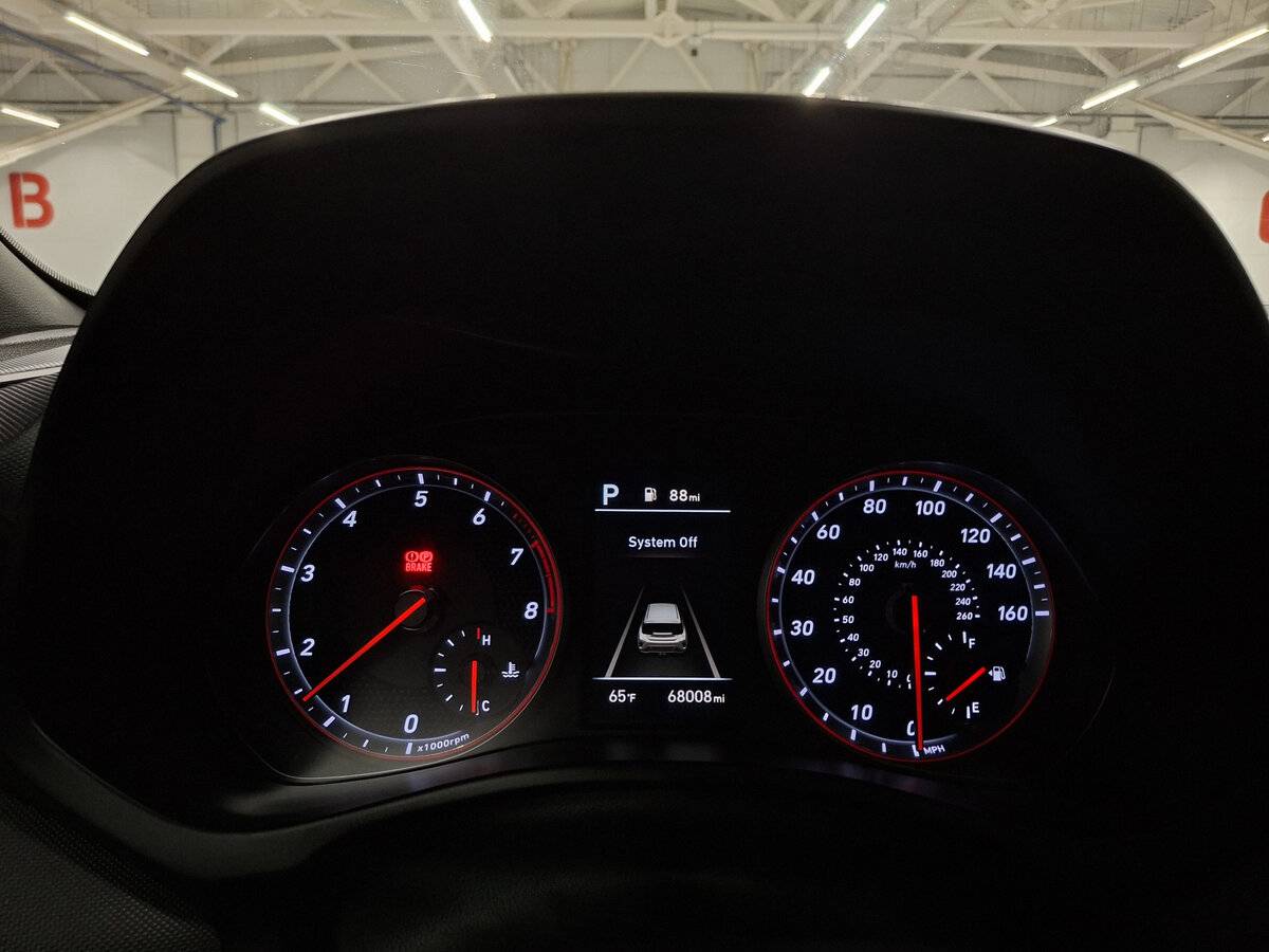 Hyundai Veloster с пробегом — 2019 год. Фото: #12