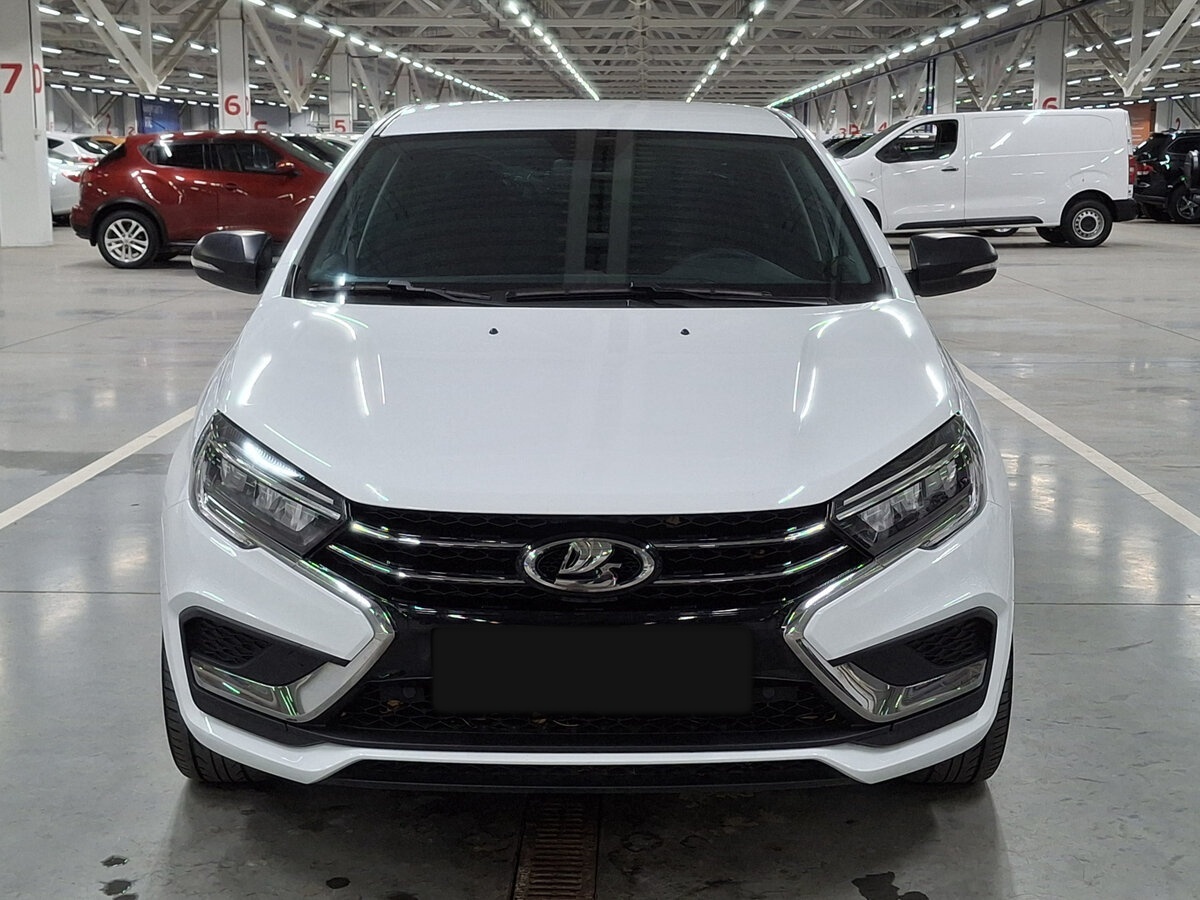 Lada (ВАЗ) Vesta с пробегом — 2023 год. Фото: #1