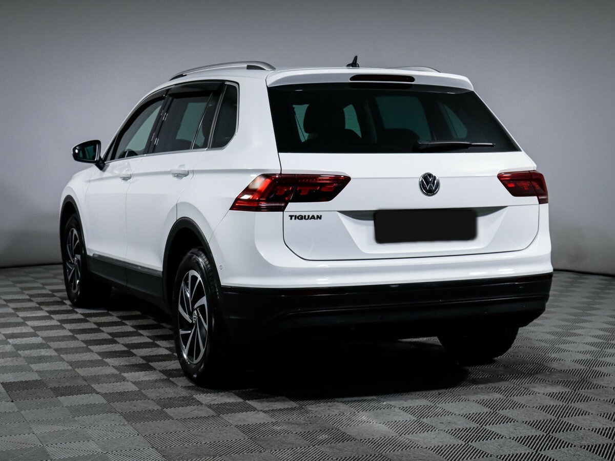 Volkswagen Tiguan с пробегом — 2018 год. Фото: #6