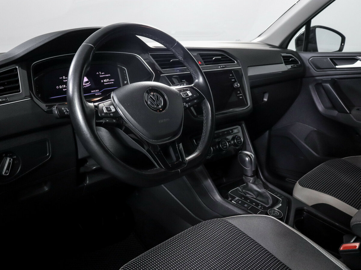 Volkswagen Tiguan с пробегом — 2020 год. Фото: #10