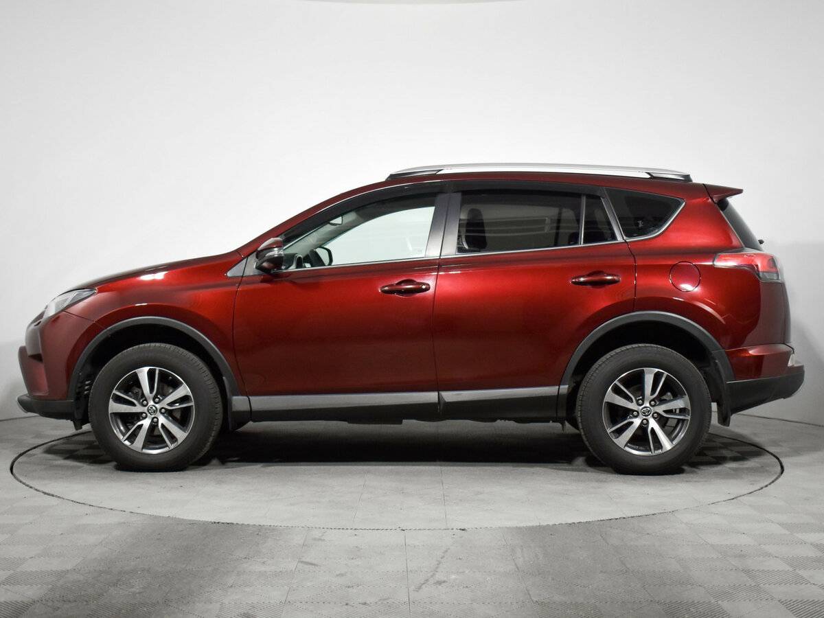 Toyota RAV4 с пробегом — 2016 год. Фото: #7